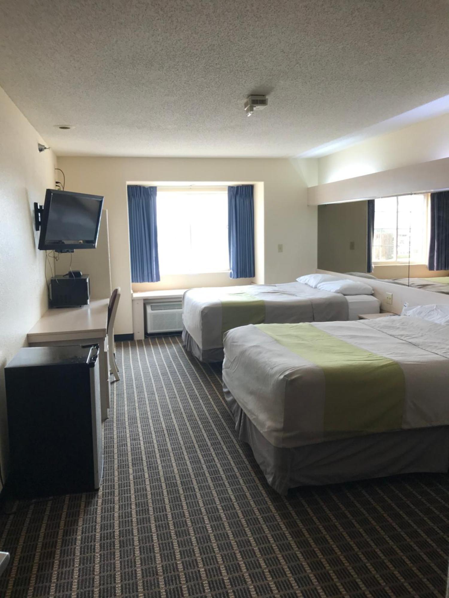 Chadron Inn & Suites Экстерьер фото